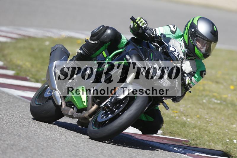 /05 07.04.2026 Cornu Master School ADR/Gruppe rot/23